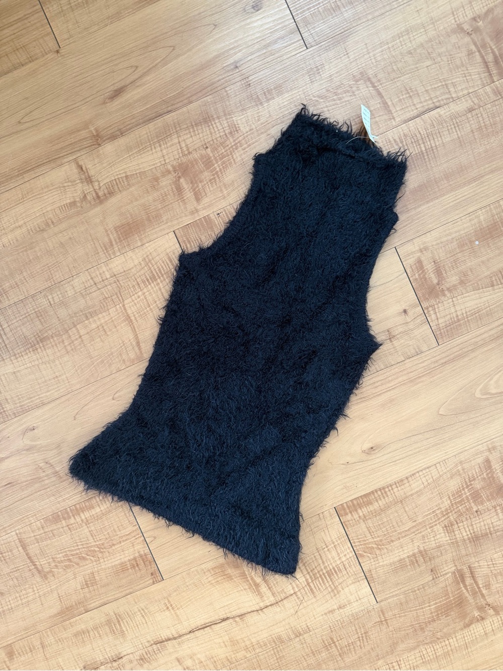 Brand New Vintage Y2K Cozy Soft Sleeveless Turtleneck Stretch Knit Top